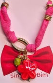 Very hot pink necklace 
